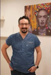 Op. Dr. Batuhan Demır profilinde yer alan galeri fotoğrafı.