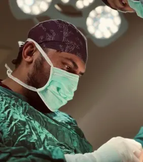 Op. Dr. Emre Turgut profilinde yer alan galeri fotoğrafı.