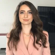 Fzt. Buse Şükran Tabak — Fizyoterapi Ve Rehabilitasyon, Aydın. Portre fotoğrafı.