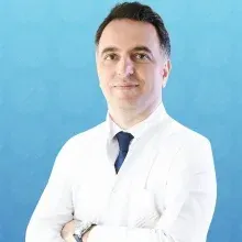 Prof. Dr. Adnan Kara — Ortopedi Ve Travmatoloji, İstanbul. Portre fotoğrafı.