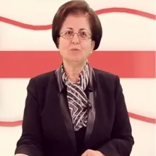 Doç. Dr. Leyla Mollamahmutoğlu — Kadın Hastalıkları Ve Doğum, Ankara. Portre fotoğrafı.