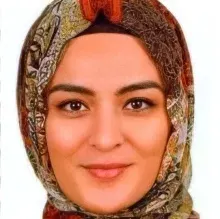 Dyt. Simay Cebecioğlu — Diyetisyen, Bartın. Portre fotoğrafı.