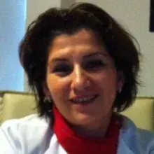 Uzm. Dr. Selma Nihan Karakaya — Kadın Hastalıkları Ve Doğum, İstanbul. Portre fotoğrafı.
