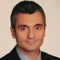 Prof. Dr. Salih Gülşen — Beyin Ve Sinir Cerrahisi, Çankaya, Ankara. Portre fotoğrafı.