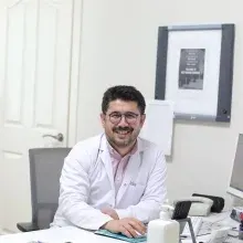 Op. Dr. Mehmet Salih Köse — Üroloji, Seyhan, Adana. Portre fotoğrafı.