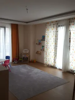 Uzm. Dkt. İrem Akca Boyacı profilinde yer alan galeri fotoğrafı.