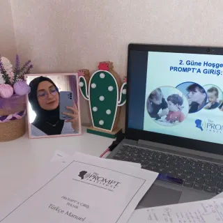 Dkt. Sevgi Türkoğlu Özçelik profilinde yer alan galeri fotoğrafı.