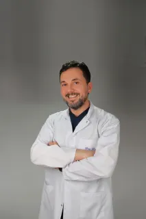 Prof. Dr. Ahmet Arnaz profilinde yer alan galeri fotoğrafı.