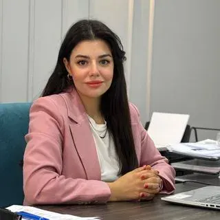 Dkt. Dilara Dikiciaşık — Dil ve Konuşma Terapisi, Gaziantep. Portre fotoğrafı.