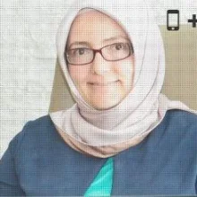 Uzm. Dr. Gülhiz Karataş — Radyoloji, Ankara. Portre fotoğrafı.