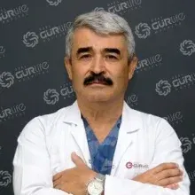 Op. Dr. Muharrem Şenel — Kalp Ve Damar Cerrahisi, Tepebaşı, Eskişehir. Portre fotoğrafı.