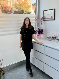Uzm. Dt. Büşra Sanlı profilinde yer alan galeri fotoğrafı.