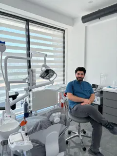 Dt. Arif Ahmet Polat profilinde yer alan galeri fotoğrafı.