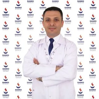 Uzm. Dr. Celal Yaşamalı — Psikiyatri, Şehitkamil, Gaziantep. Portre fotoğrafı.