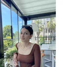 Psk. Sinem Kayış — Psikoloji. Portre fotoğrafı.