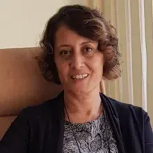 Uzm. Dr. Tijen Başkan — Psikiyatri, Aydın. Portre fotoğrafı.