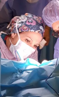 Prof. Dr. Deniz Böler profilinde yer alan galeri fotoğrafı.