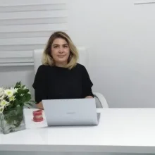 Dr. Dt. Şeyda Ersoy — Seyhan, Adana. Portre fotoğrafı.