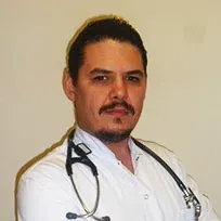 Dr. Orçun Subaşılar — Pratisyen. Portre fotoğrafı.