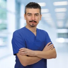 Uzm. Dr. Murat İnan — Çocuk Sağlığı Ve Hastalıkları, Denizli. Portre fotoğrafı.