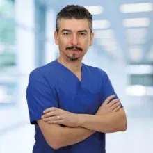 Uzm. Dr. Murat İnan — Çocuk Sağlığı Ve Hastalıkları, Denizli. Portre fotoğrafı.