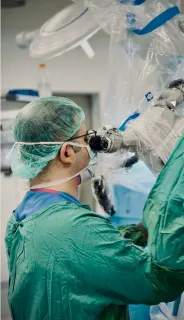 Op. Dr. Muhammed Erkan Emrahoğlu profilinde yer alan galeri fotoğrafı.