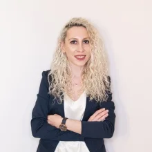 Kl. Psk. Merve Kırna — Psikoloji. Portre fotoğrafı.