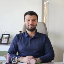 Fzt. Tunay Aydoğduoğlu — Fizyoterapi Ve Rehabilitasyon, Ankara. Portre fotoğrafı.