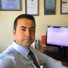 Doç. Dr. Timur Yıldırım — Beyin Ve Sinir Cerrahisi, Ankara. Portre fotoğrafı.