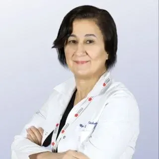 Op. Dr. Emel Türkoğlu — Ümraniye, İstanbul. Portre fotoğrafı.