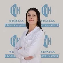 Uzm. Dr. Filiz Doğan Akçam — Fiziksel Tıp Ve Rehabilitasyon, Adana. Portre fotoğrafı.