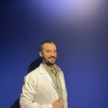 Fzt. Melih Yuna — Fizyoterapi Ve Rehabilitasyon, Bursa. Portre fotoğrafı.