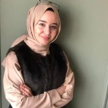 Psk. Sena Uzunoğlu — Psikoloji. Portre fotoğrafı.