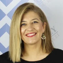 Uzm. Dr. Berna Torun Orhan — Fiziksel Tıp Ve Rehabilitasyon, Çankaya, Ankara. Portre fotoğrafı.