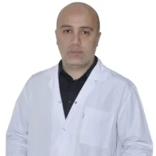 Op. Dr. Oğuzhan Dinçel — Genel Cerrahi, Adıyaman. Portre fotoğrafı.