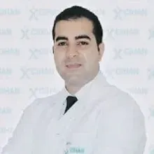 Op. Dr. Anar Karamov — Ortopedi Ve Travmatoloji, İzmit, Kocaeli. Portre fotoğrafı.