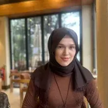 Psk. Aslı Bakırtaş — Psikoloji. Portre fotoğrafı.