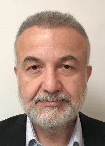 Prof. Dr. Ayhan Koçak profilinde yer alan galeri fotoğrafı.