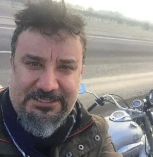 Doç. Dr. Veysel Antar profilinde yer alan galeri fotoğrafı.