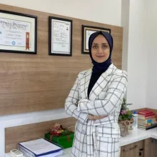 Dr. Öğr. Üyesi Fatma Furuncuoğlu — İzmit, Kocaeli. Portre fotoğrafı.