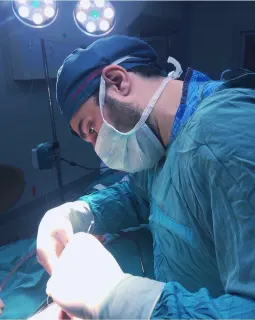 Op. Dr. Murat Paşaoğlu profilinde yer alan galeri fotoğrafı.