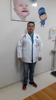 Prof. Dr. Sedat Işıkay profilinde yer alan galeri fotoğrafı.