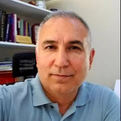 Op. Dr. Abdulhakim Arısoy — Kadın Hastalıkları Ve Doğum, Adana. Portre fotoğrafı.
