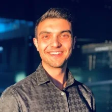 Psk. Orhun Turan Özden — Psikoloji, Beşiktaş, İstanbul. Portre fotoğrafı.