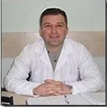 Uzm. Dr. Önder Bekar — İç Hastalıkları, Osmangazi, Bursa. Portre fotoğrafı.