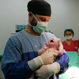 Op. Dr. Talha Ayvaz profilinde yer alan galeri fotoğrafı.