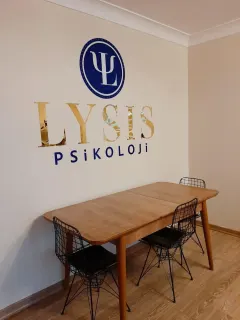 Psk. Aslı Mirza profilinde yer alan galeri fotoğrafı.