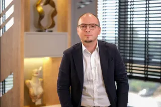 Op. Dr. Uğurcan Şener profilinde yer alan galeri fotoğrafı.