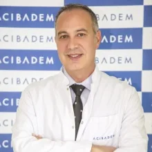 Op. Dr. Mustafa Emirleroğlu — Genel Cerrahi, İzmit, Kocaeli. Portre fotoğrafı.