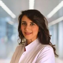 Op. Dr. Zeynep Orpak — Kadın Hastalıkları Ve Doğum, Denizli. Portre fotoğrafı.